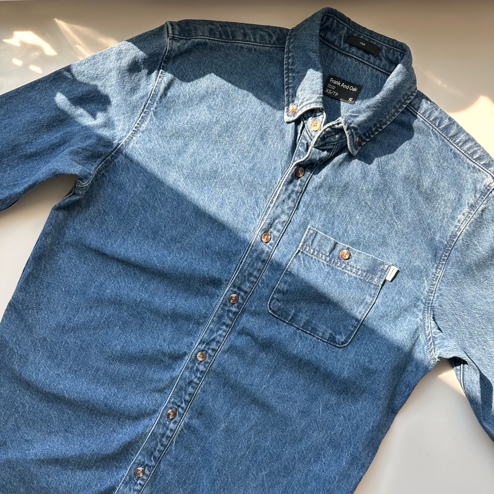 Frank & Oak Men’s Clark Regular-Fit Denim Button Shirt